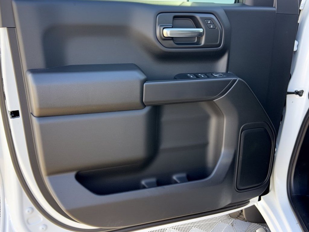 2026 Chevrolet Silverado 1500 Custom - Photo 14