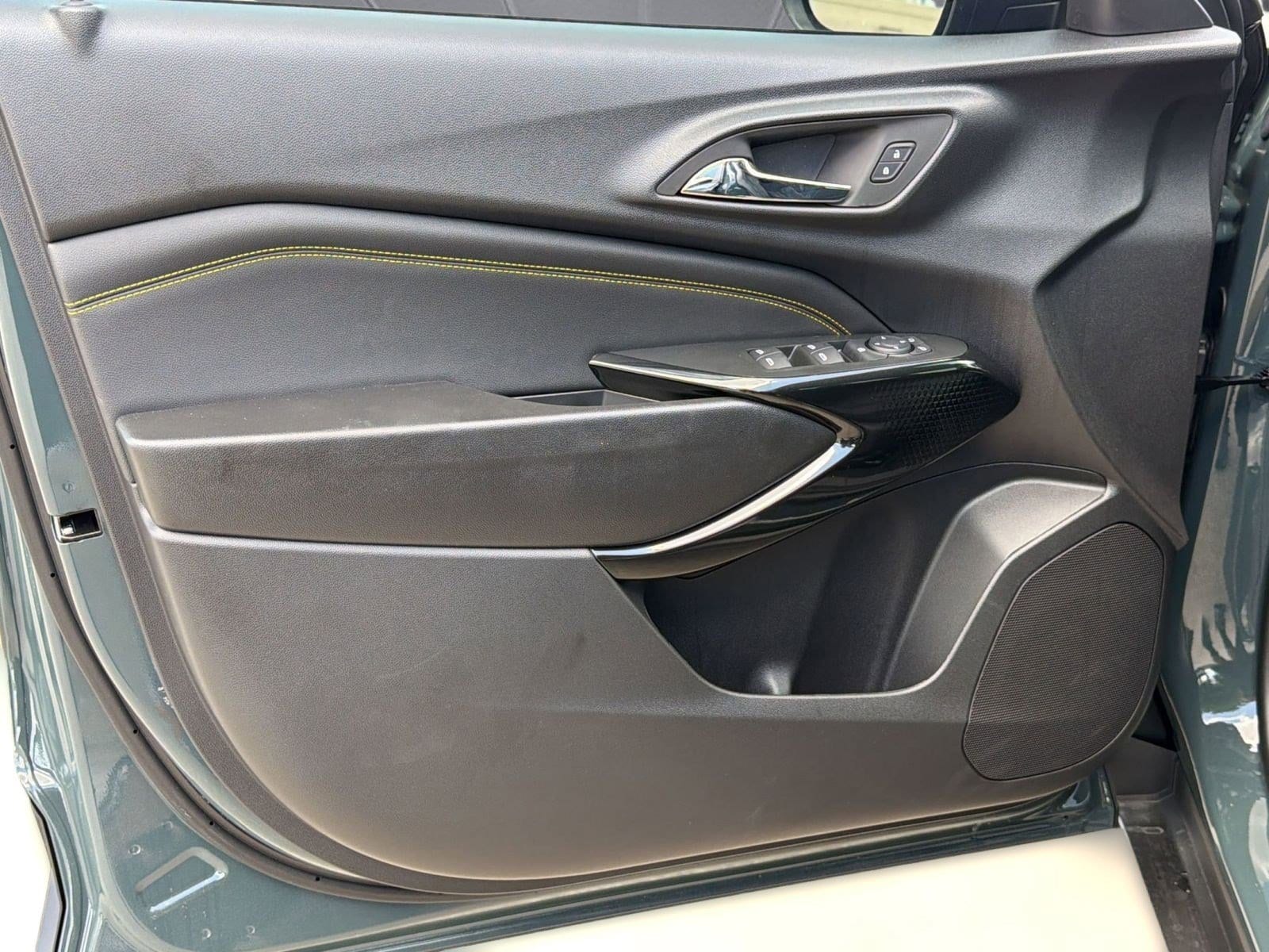2026 Chevrolet Trax LT - Photo 13