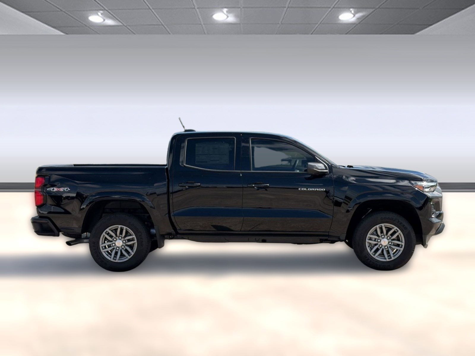 2026 Chevrolet Colorado LT - Photo 8