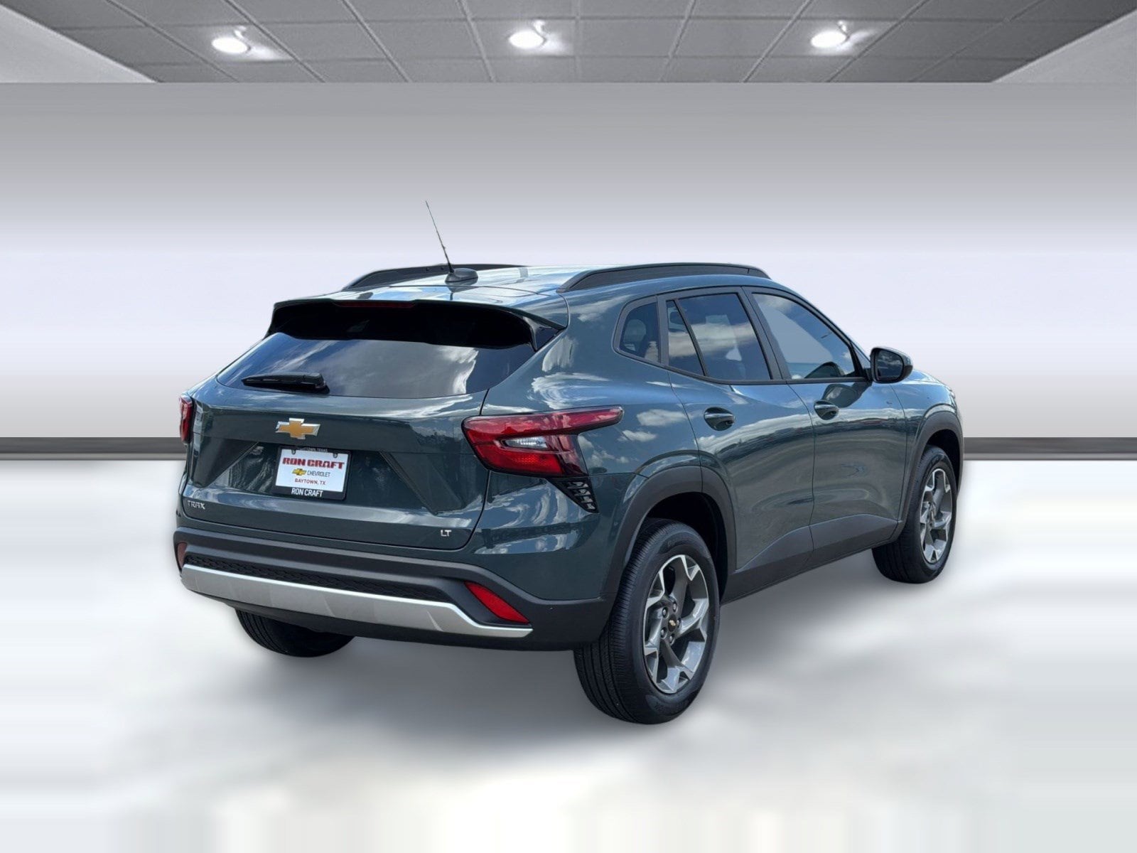 2026 Chevrolet Trax LT - Photo 9