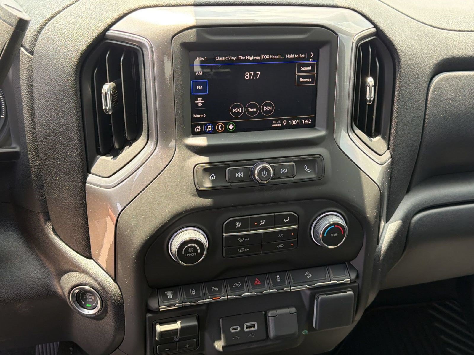 2026 Chevrolet Silverado 2500 HD Custom - Photo 27