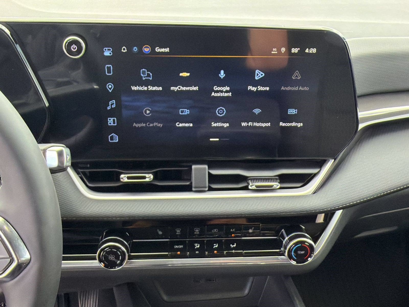 2027 Chevrolet Equinox LT - Photo 21
