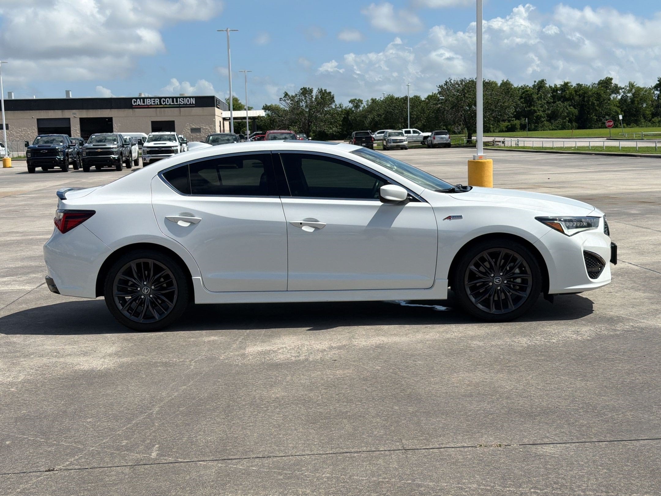 ILX Premium & A-Spec Packages Sedan