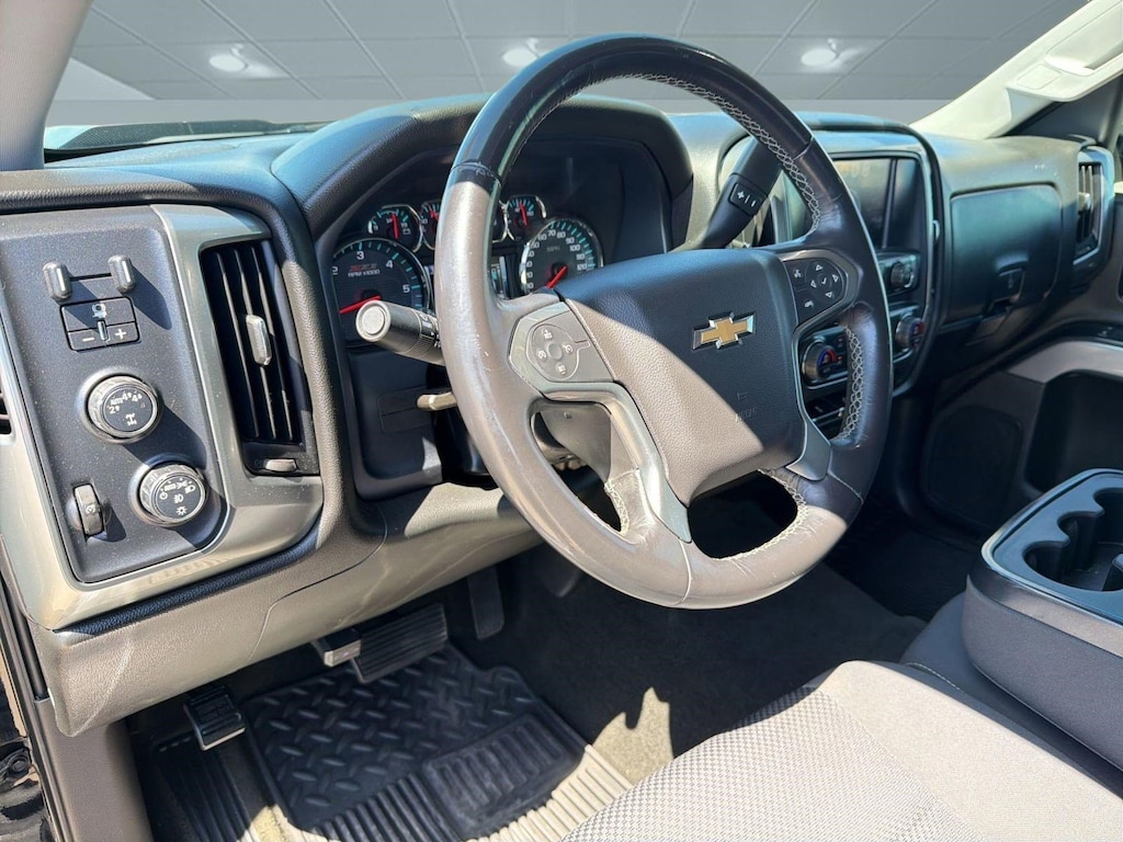 Used 2018 Chevrolet Silverado 1500 LT Truck