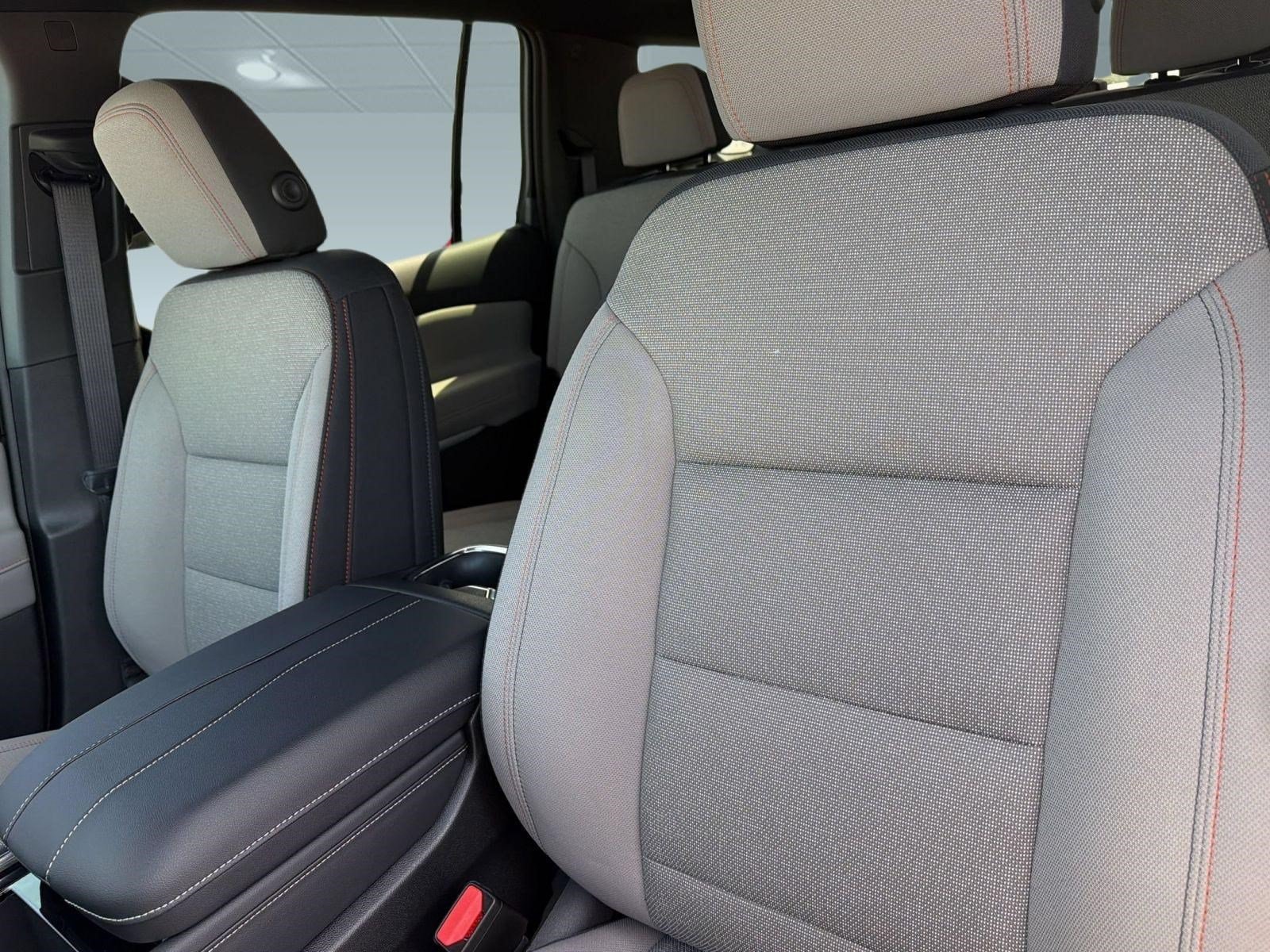 2026 Chevrolet Traverse LT - Photo 23
