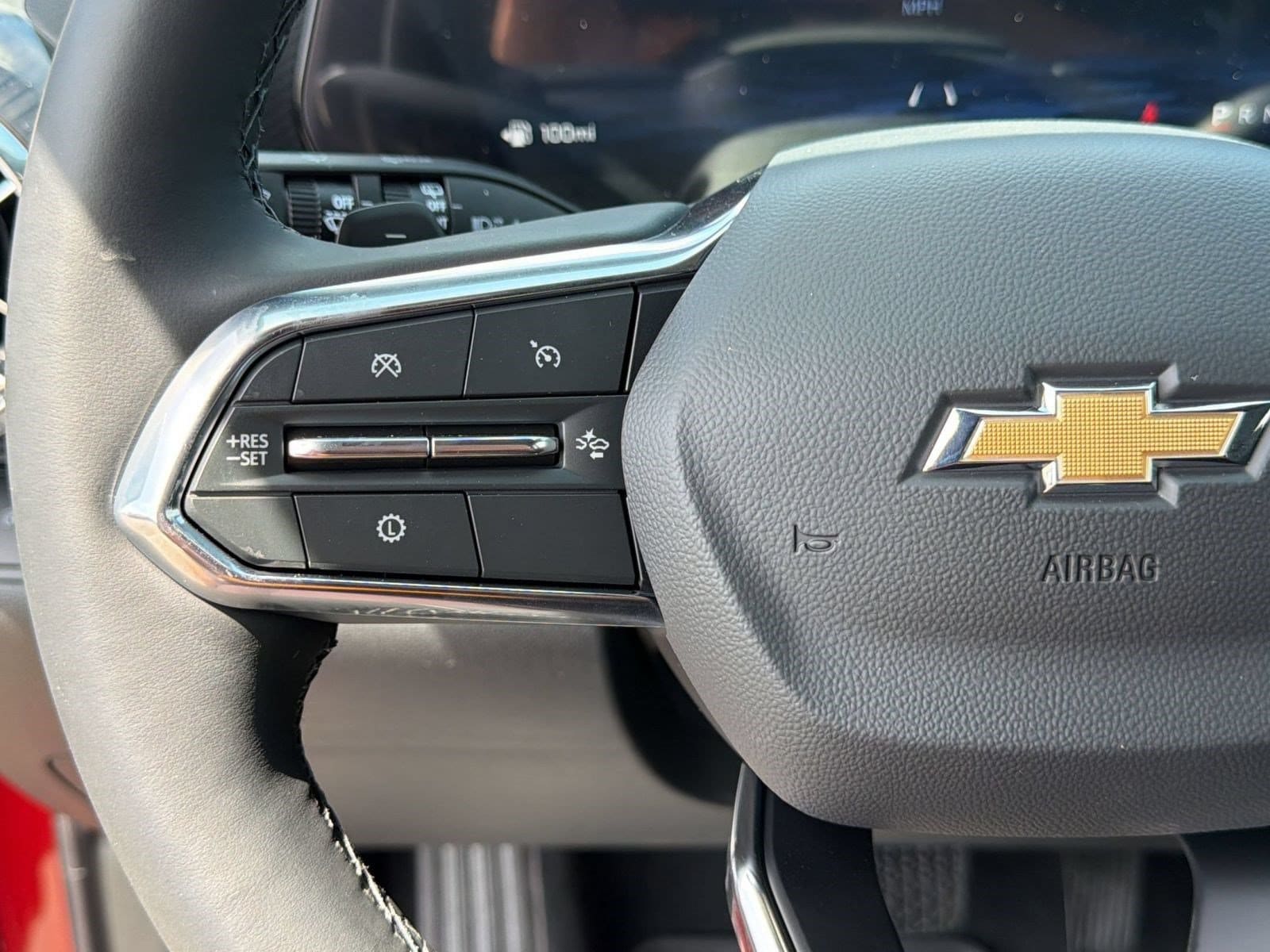 2027 Chevrolet Equinox LT - Photo 17