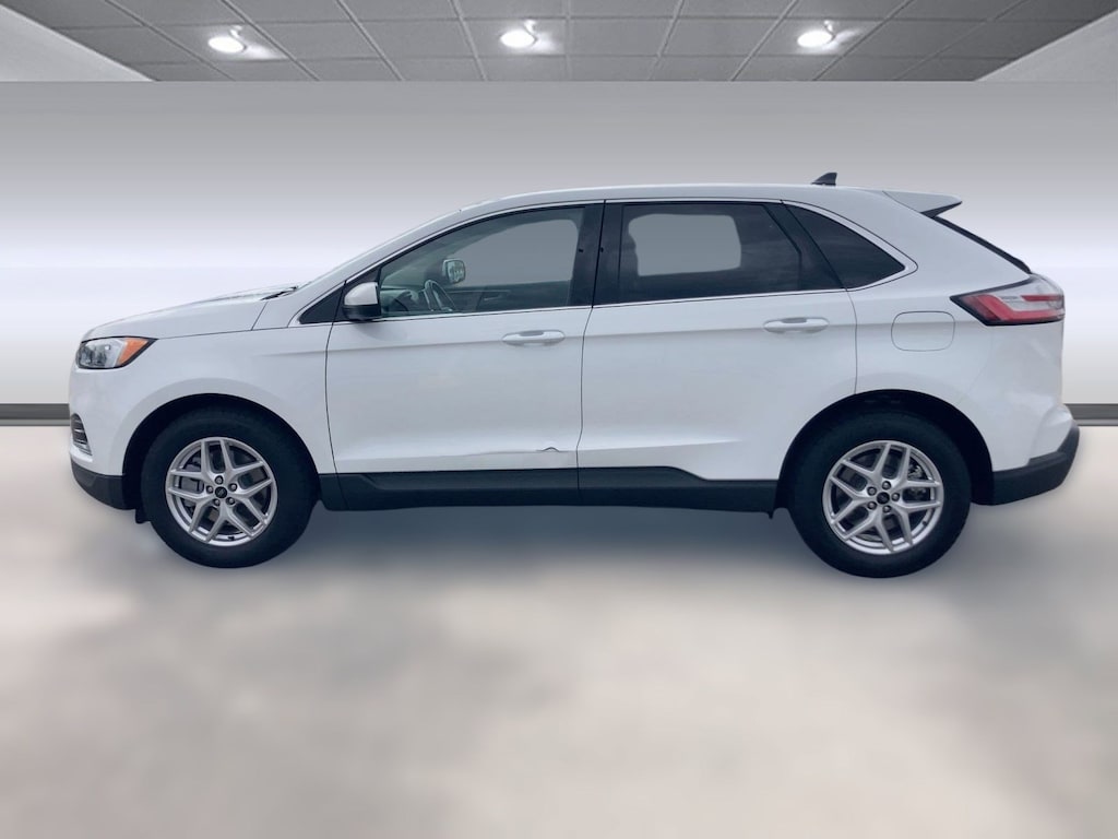 Used 2024 Ford Edge SEL