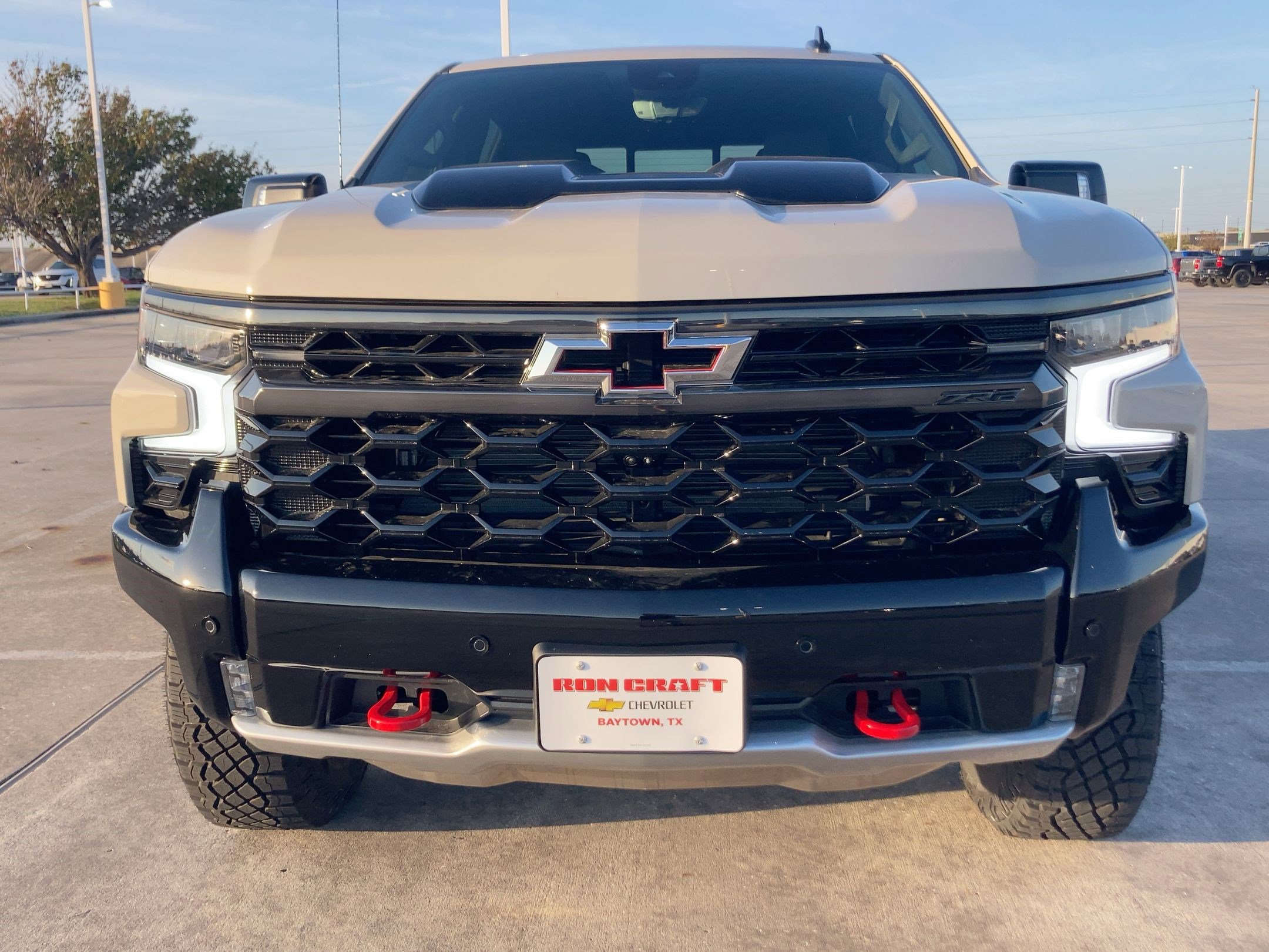 2026 Chevrolet Silverado 1500 ZR2 photo 4