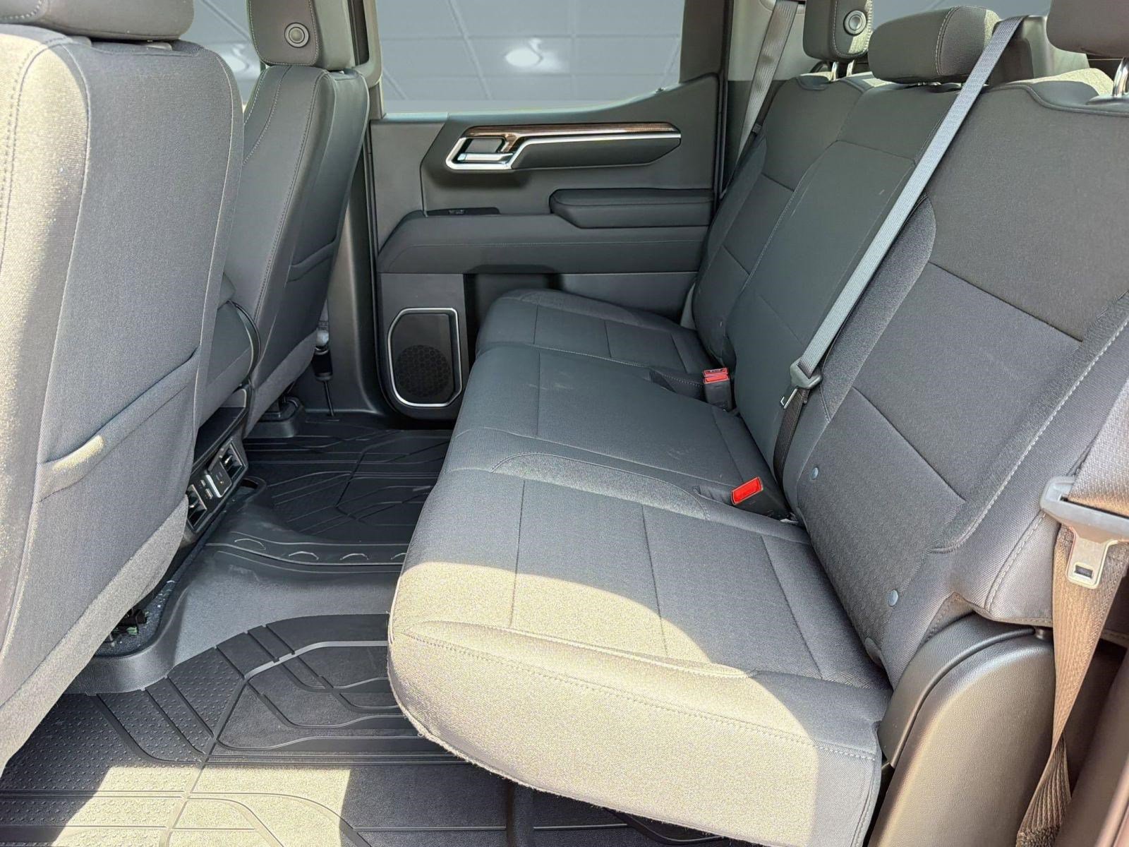 2026 Chevrolet Silverado 1500 LT - Photo 12