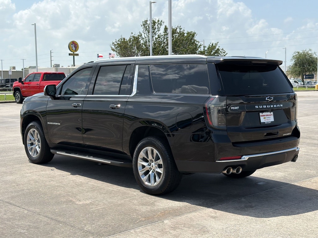 Used 2025 Chevrolet Suburban Premier SUV