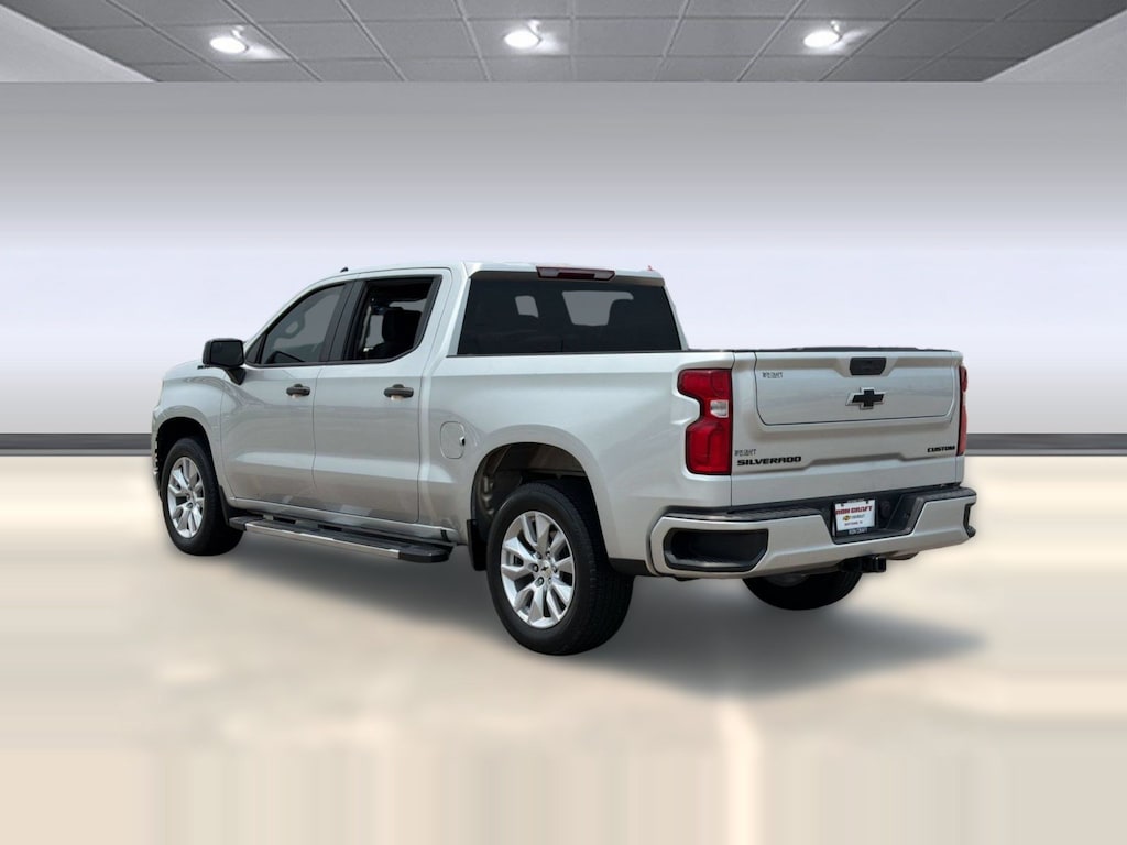 Used 2022 Chevrolet Silverado 1500 LTD Custom Truck