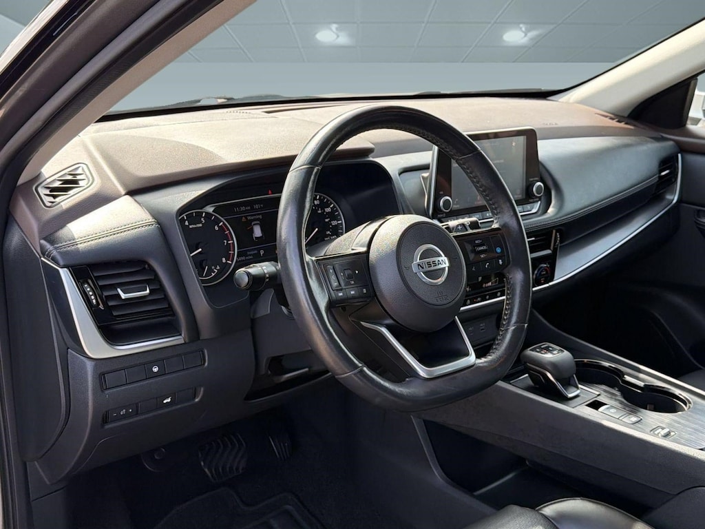 Used 2021 Nissan Rogue SV FWD SUV
