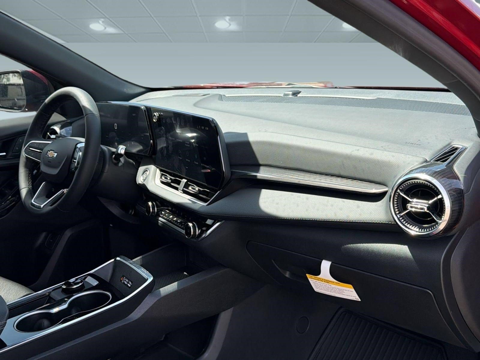 2027 Chevrolet Equinox LT - Photo 30