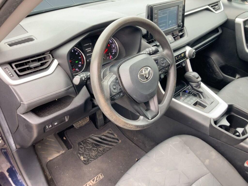 Used 2021 Toyota RAV4 XLE