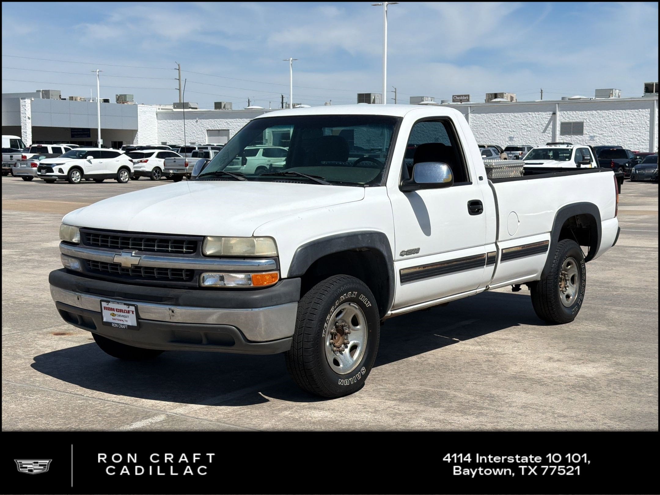 2002 Chevrolet Silverado 2500 HD Truck 