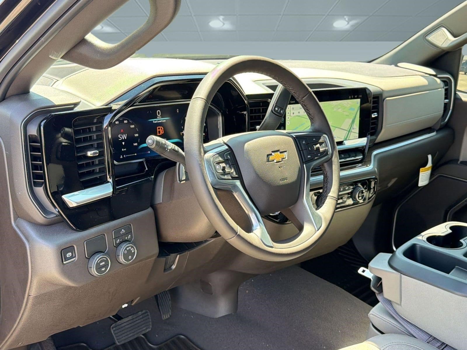 2026 Chevrolet Silverado 1500 LT - Photo 4