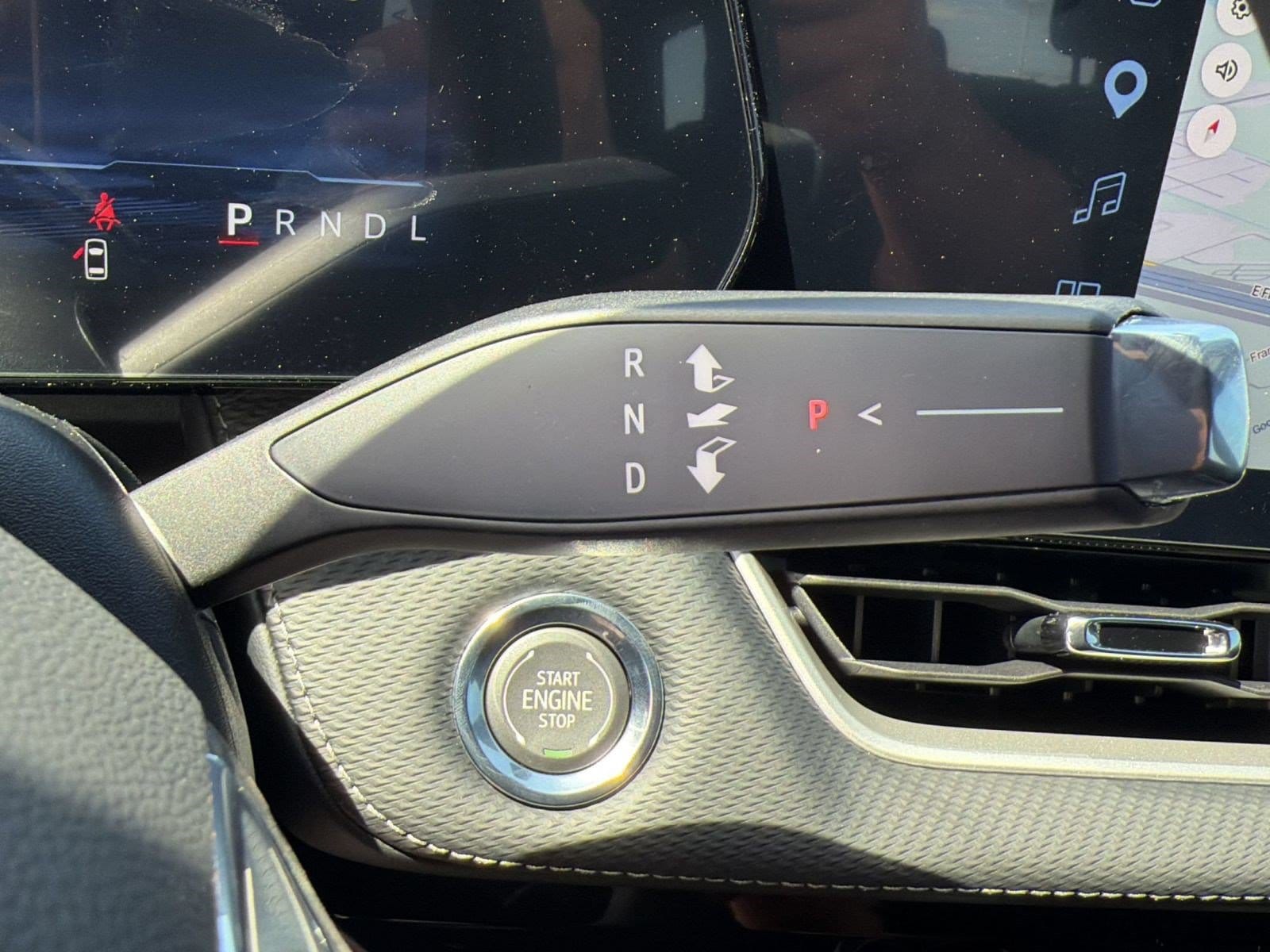 2027 Chevrolet Equinox LT - Photo 19