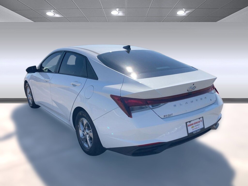Used 2021 Hyundai Elantra SE