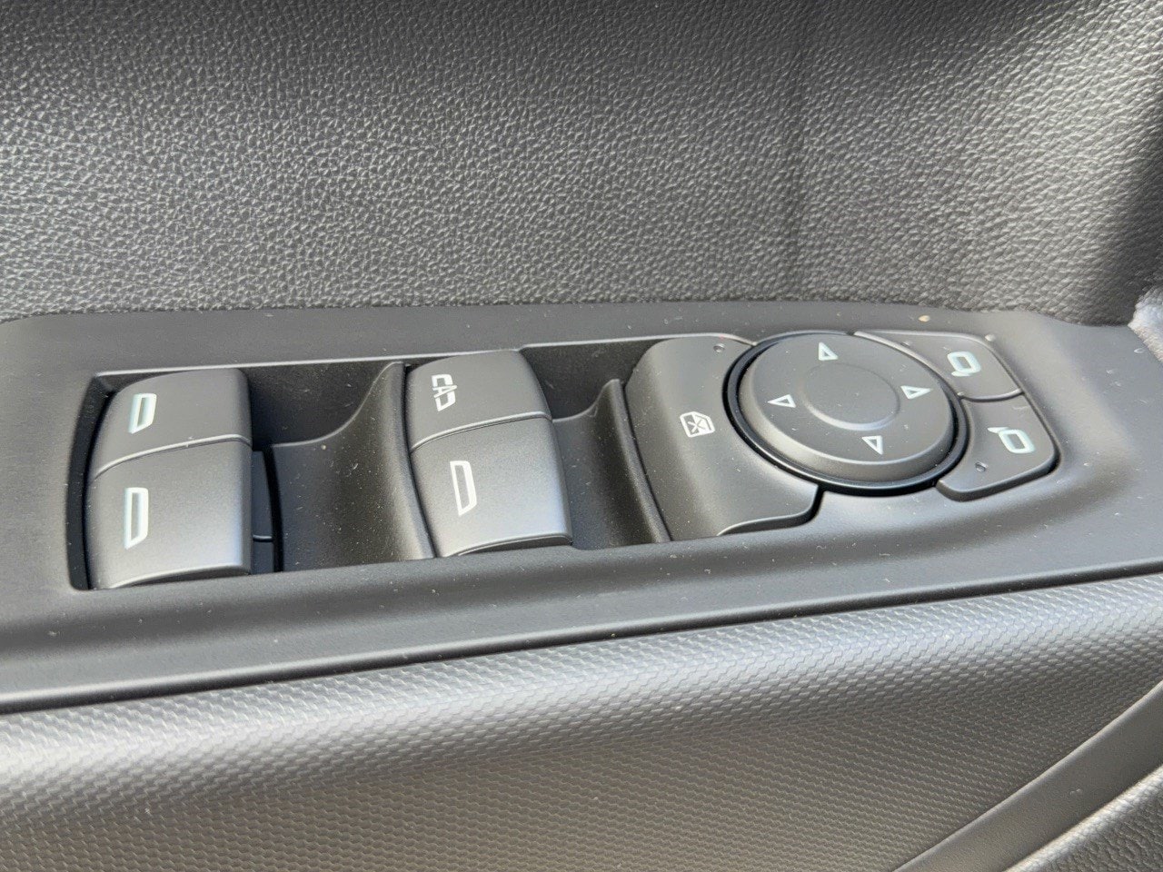 2026 Chevrolet Silverado 1500 Custom Trail Boss - Photo 15