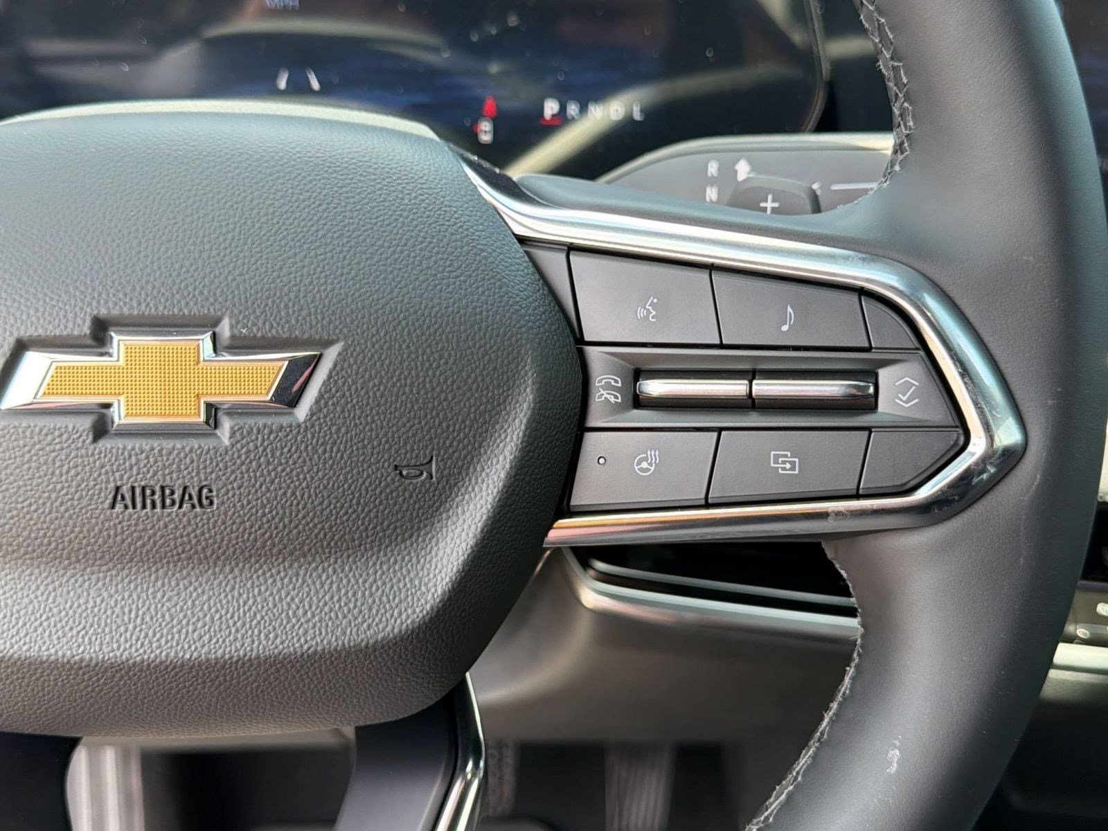 2027 Chevrolet Equinox LT - Photo 18