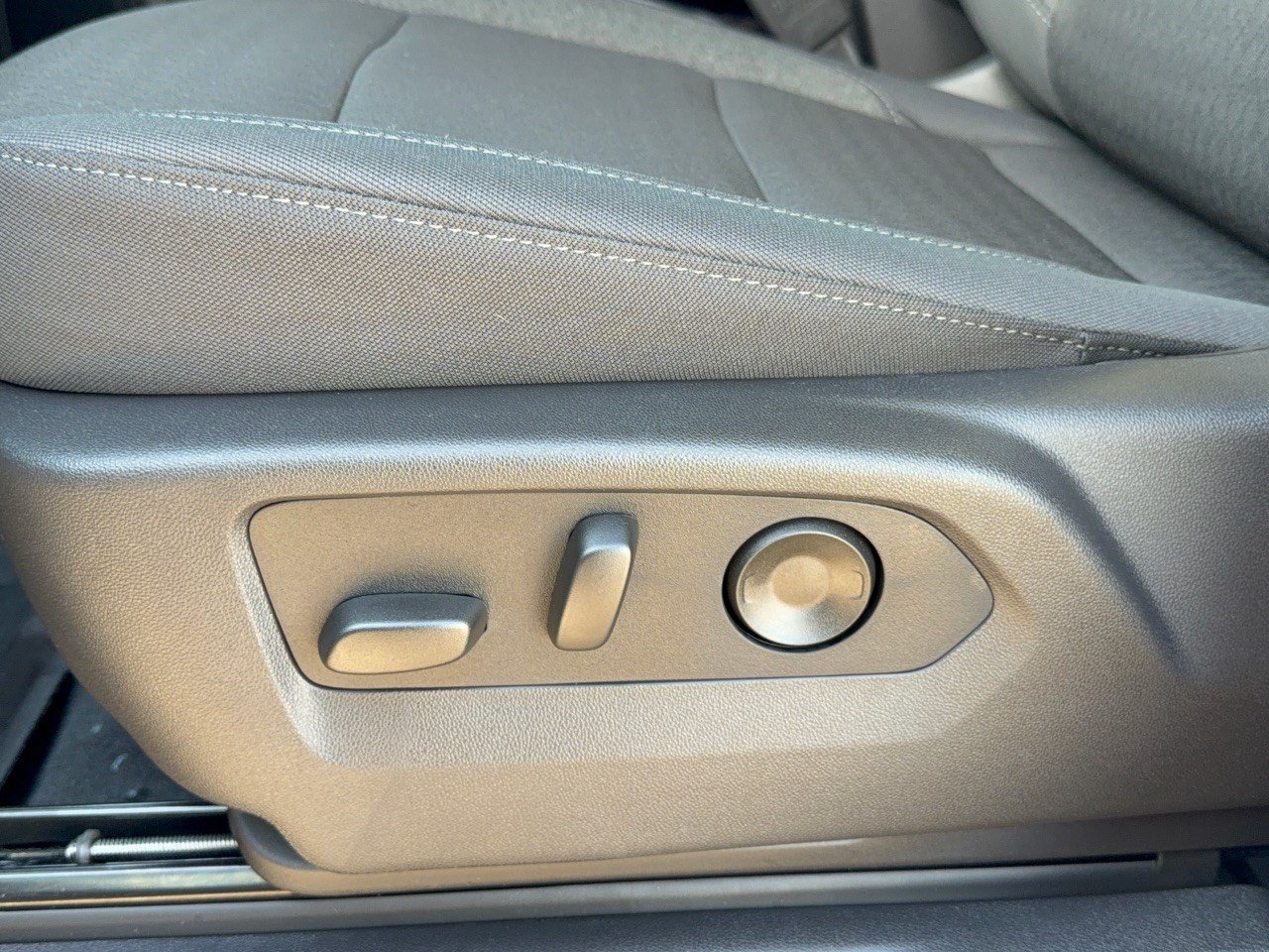 2026 Chevrolet Silverado 1500 Custom - Photo 16