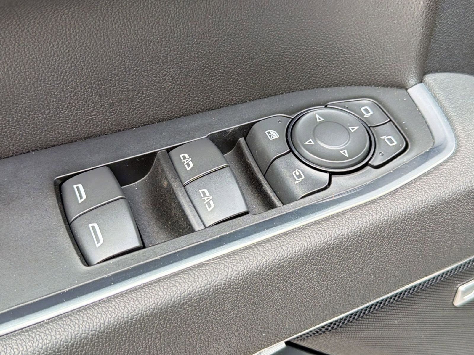 2026 Chevrolet Silverado 1500 LTZ - Photo 11