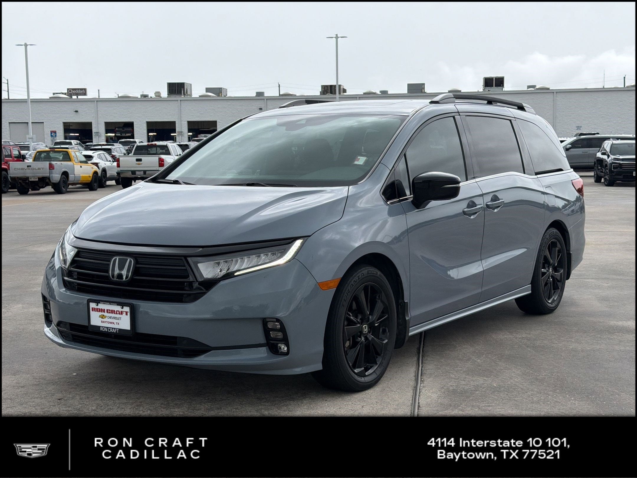 2023 Honda Odyssey SPORT's photo