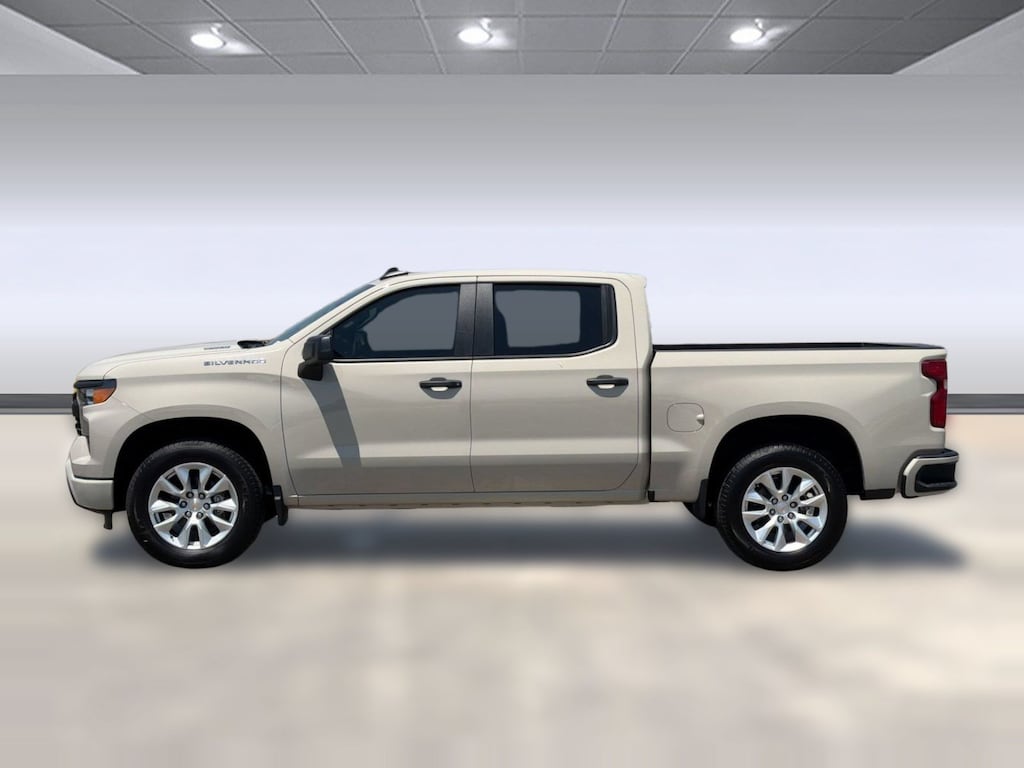 New 2026 Chevrolet Silverado 1500 Custom Truck