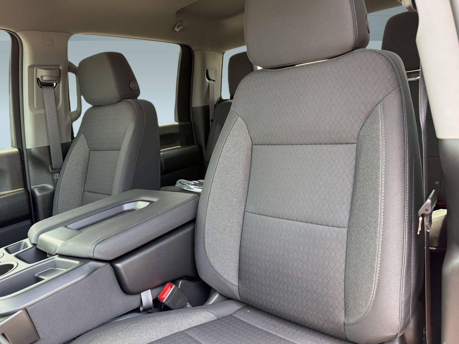 2026 Chevrolet Silverado 2500 HD Custom - Photo 23