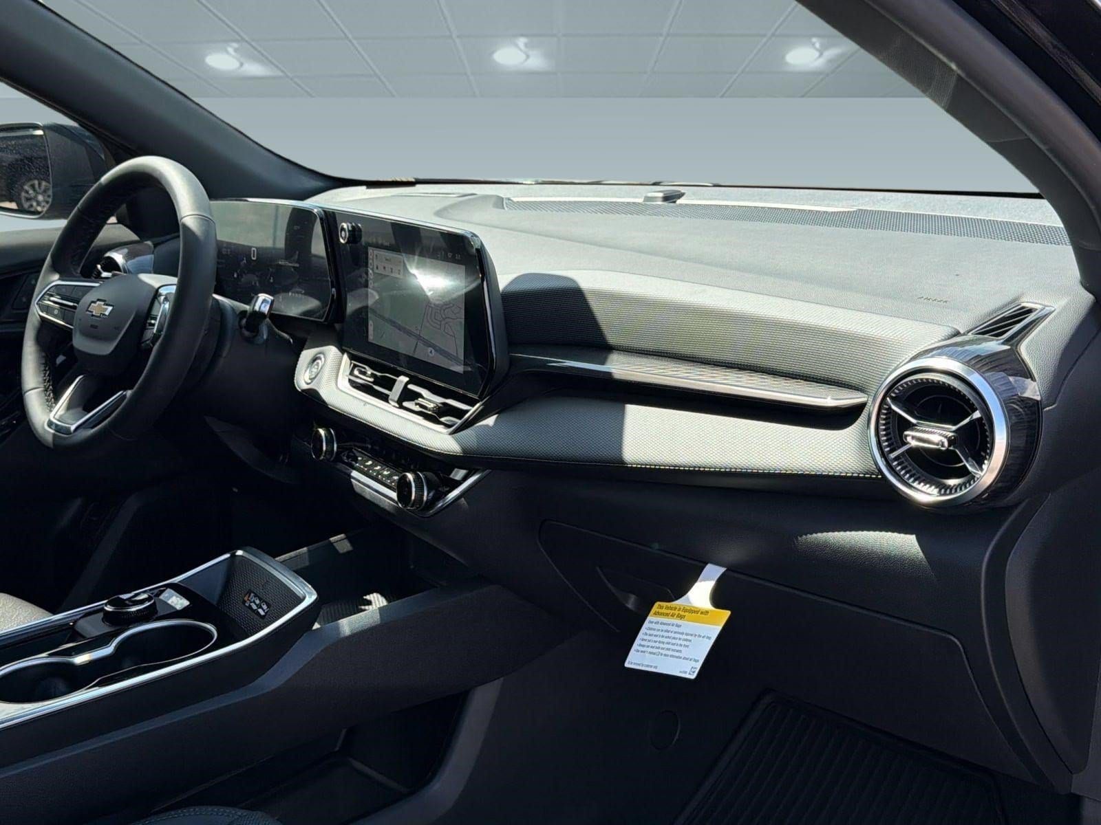 2027 Chevrolet Equinox LT - Photo 29