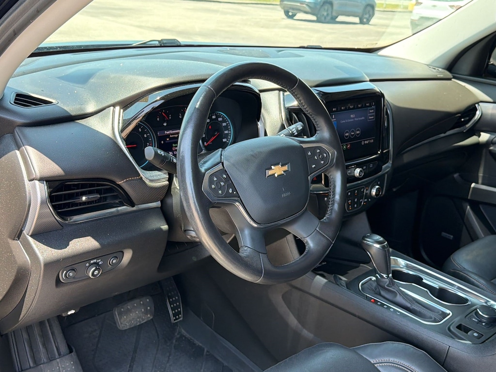 Used 2020 Chevrolet Traverse Premier SUV
