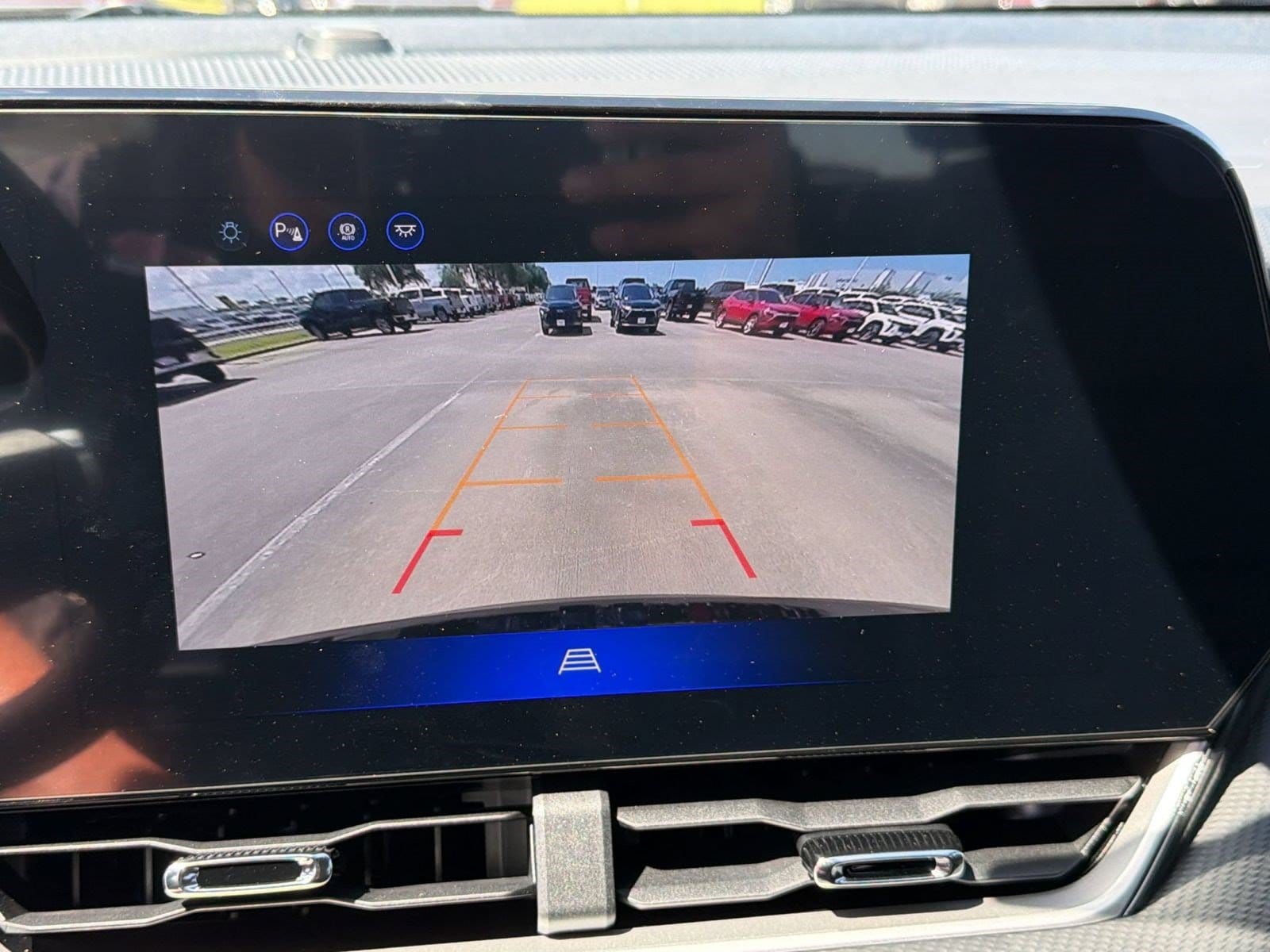 2027 Chevrolet Equinox LT - Photo 21