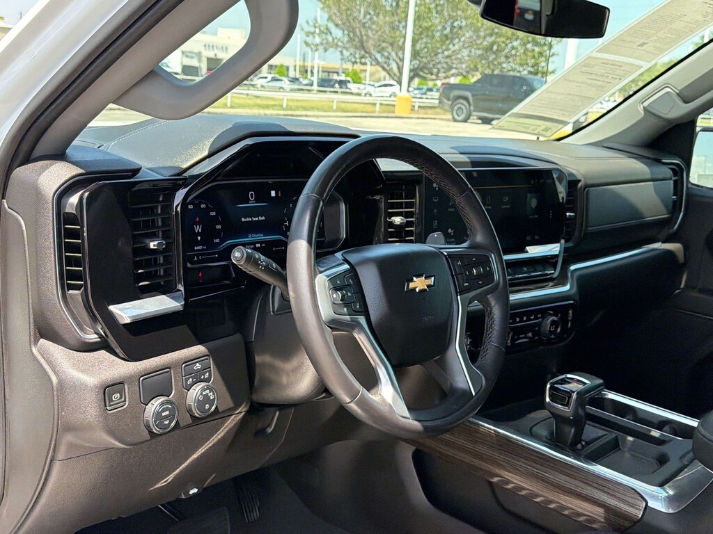 Used 2022 Chevrolet Silverado 1500 LT Truck