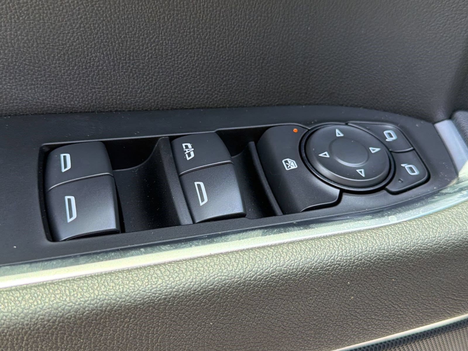 2026 Chevrolet Silverado 1500 LT - Photo 15