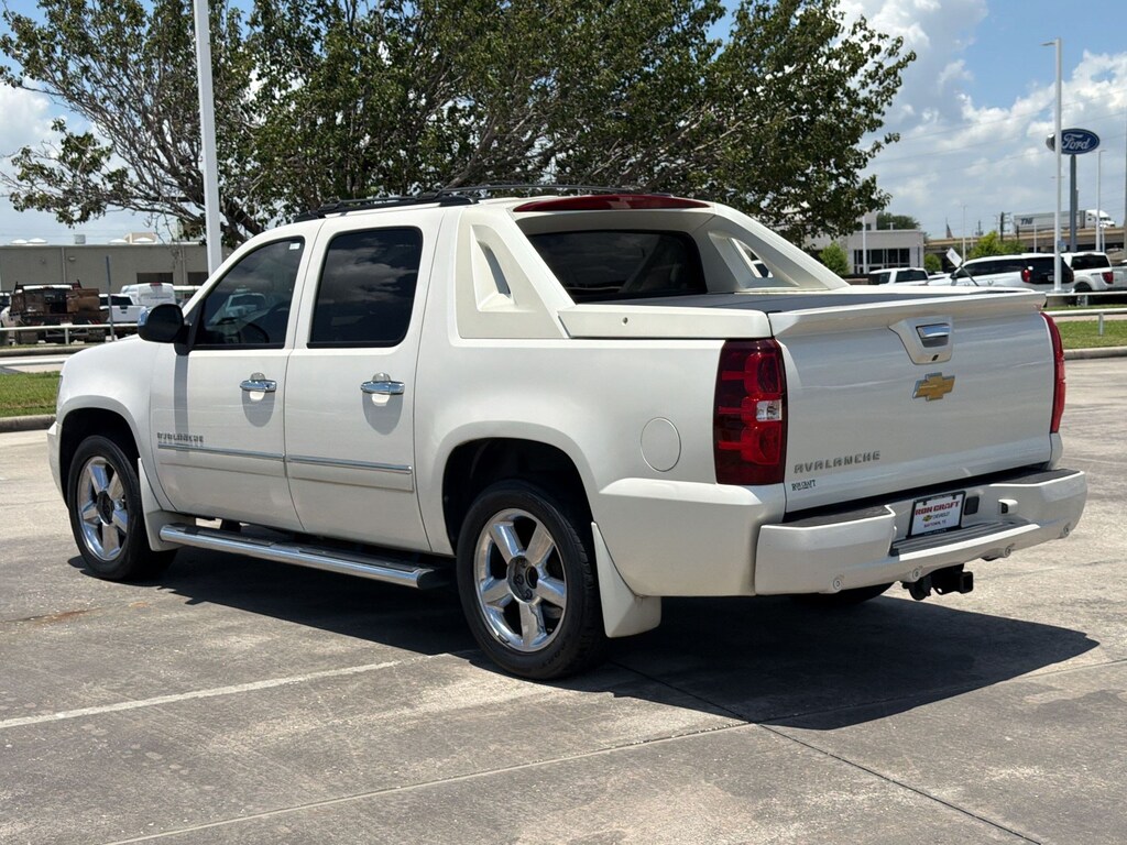 Used 2012 Chevrolet Avalanche LTZ Truck