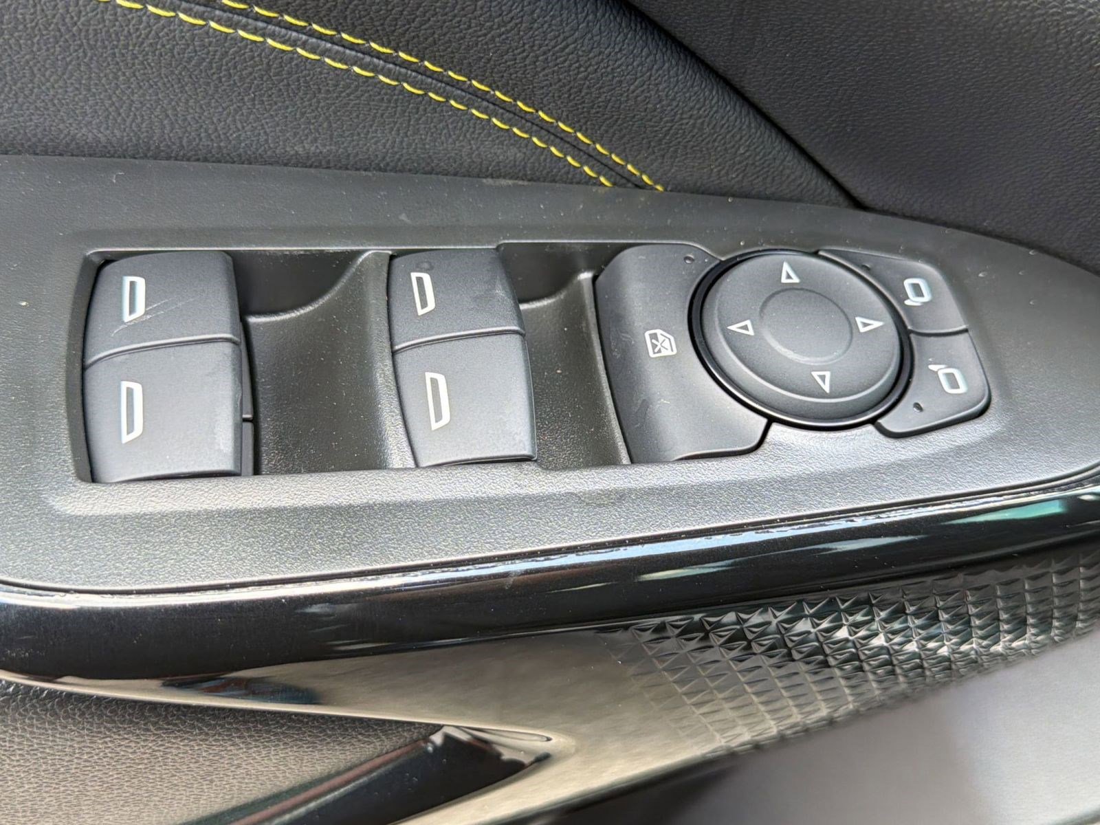2026 Chevrolet Trax LT - Photo 22