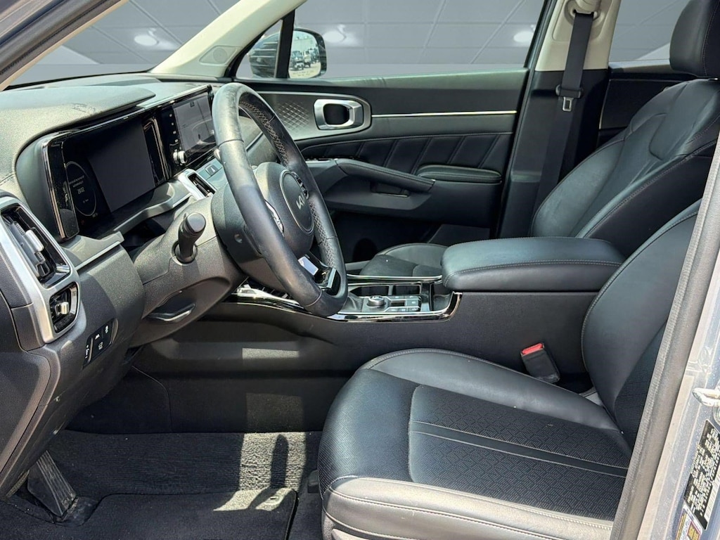Used 2023 Kia Sorento SX SUV