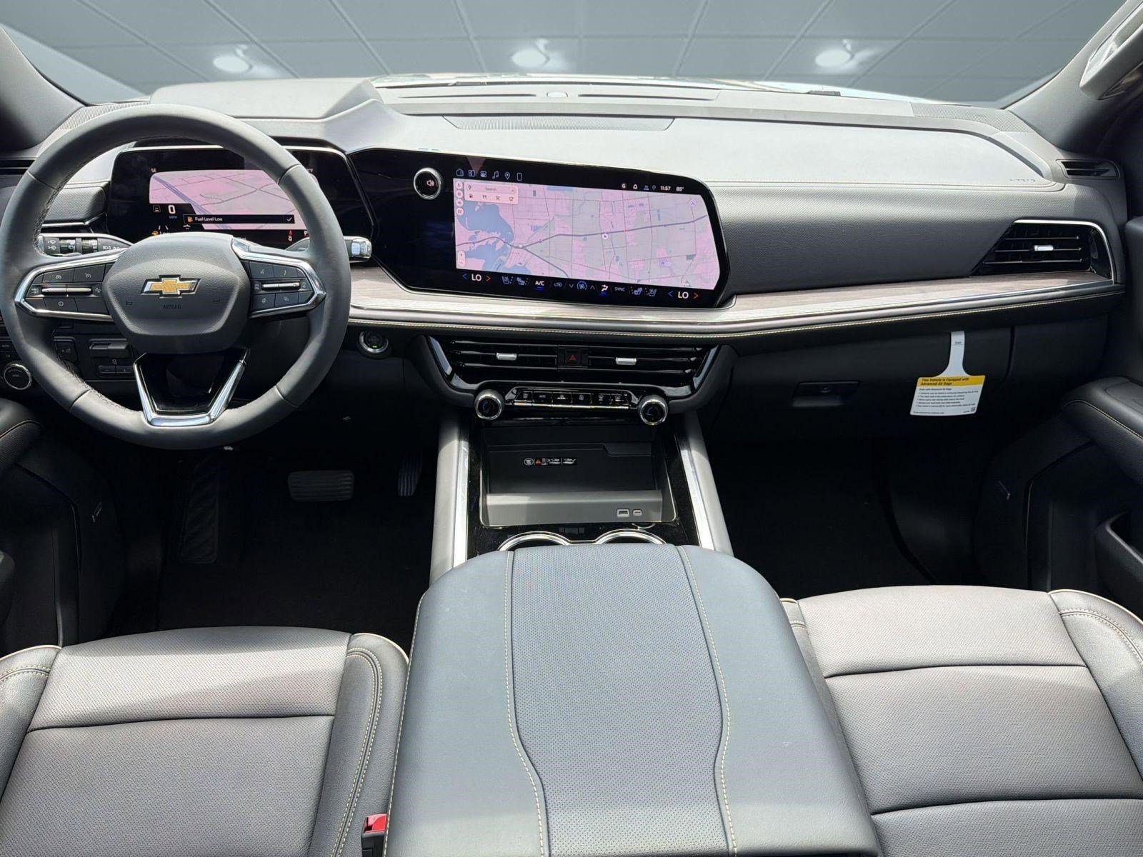 2026 Chevrolet Suburban Premier - Photo 16