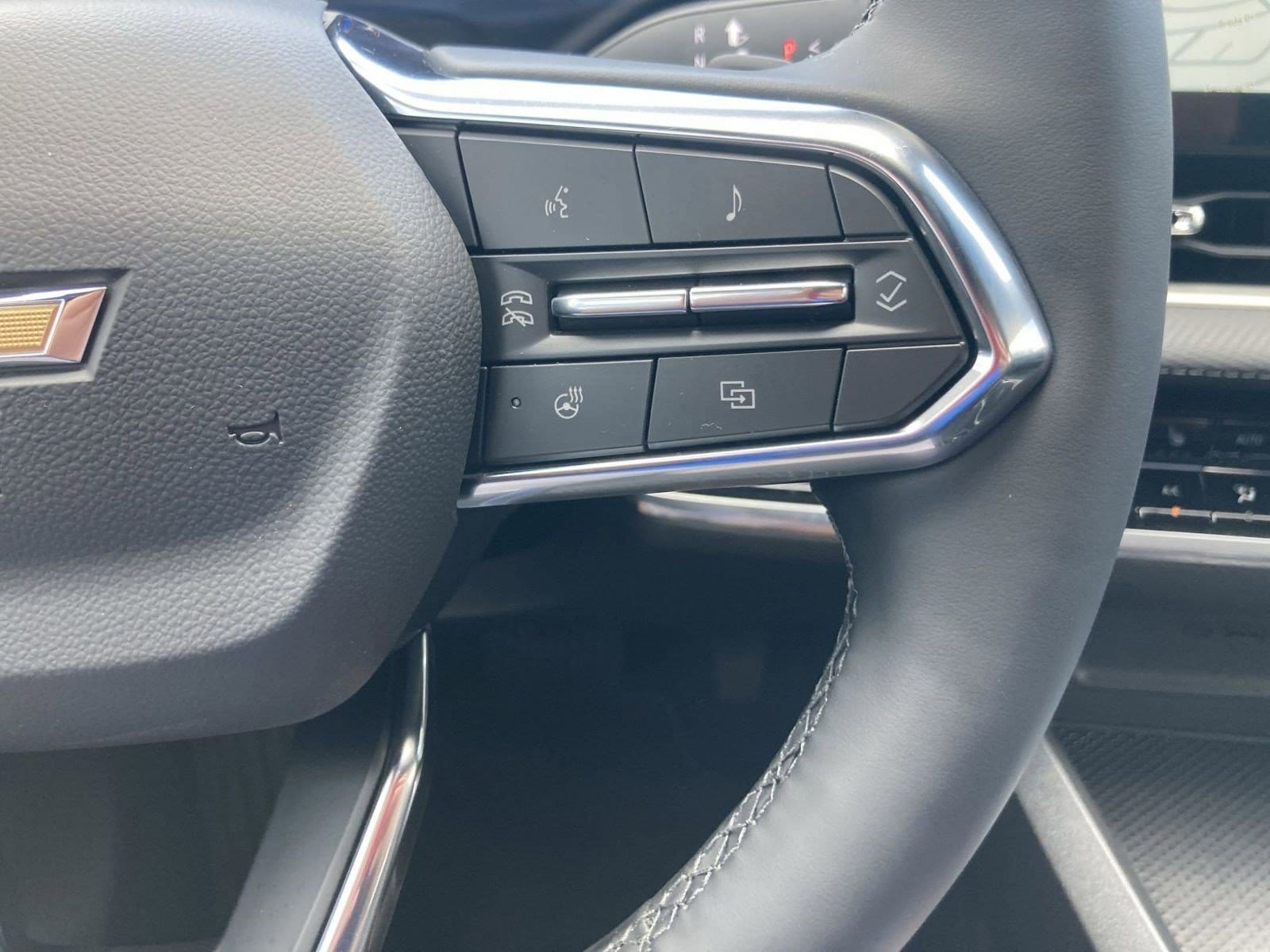 2026 Chevrolet Equinox LT - Photo 22