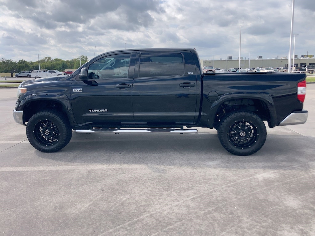 Used 2018 Toyota Tundra 4WD SR5