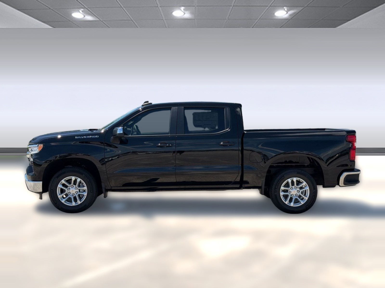 2026 Chevrolet Silverado 1500 LT - Photo 2