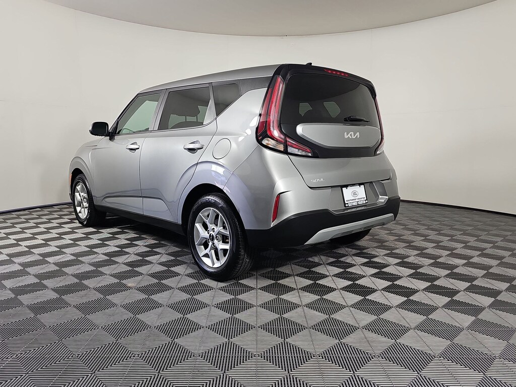 Used 2023 Kia Soul LX