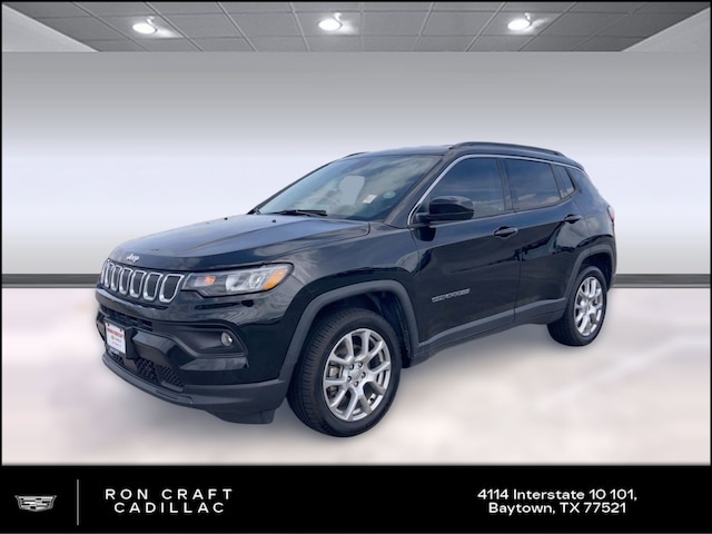 Used 2022 Jeep Compass Latitude Lux 4x4 SUV for sale in Houston