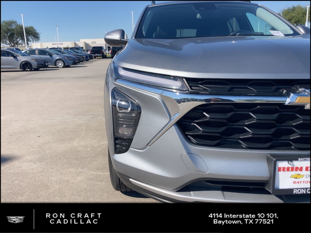 Used 2024 Chevrolet Trax LT SUV