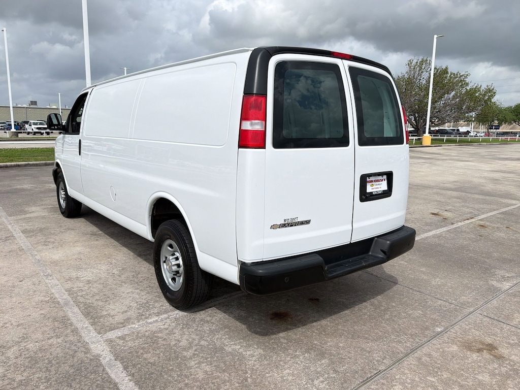 Used 2022 Chevrolet Express Cargo 3500 WT Van