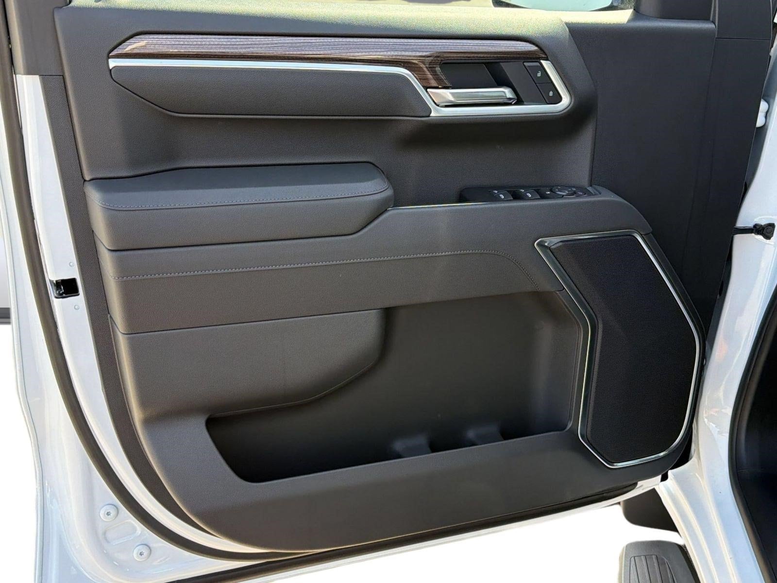2026 Chevrolet Silverado 1500 RST - Photo 14