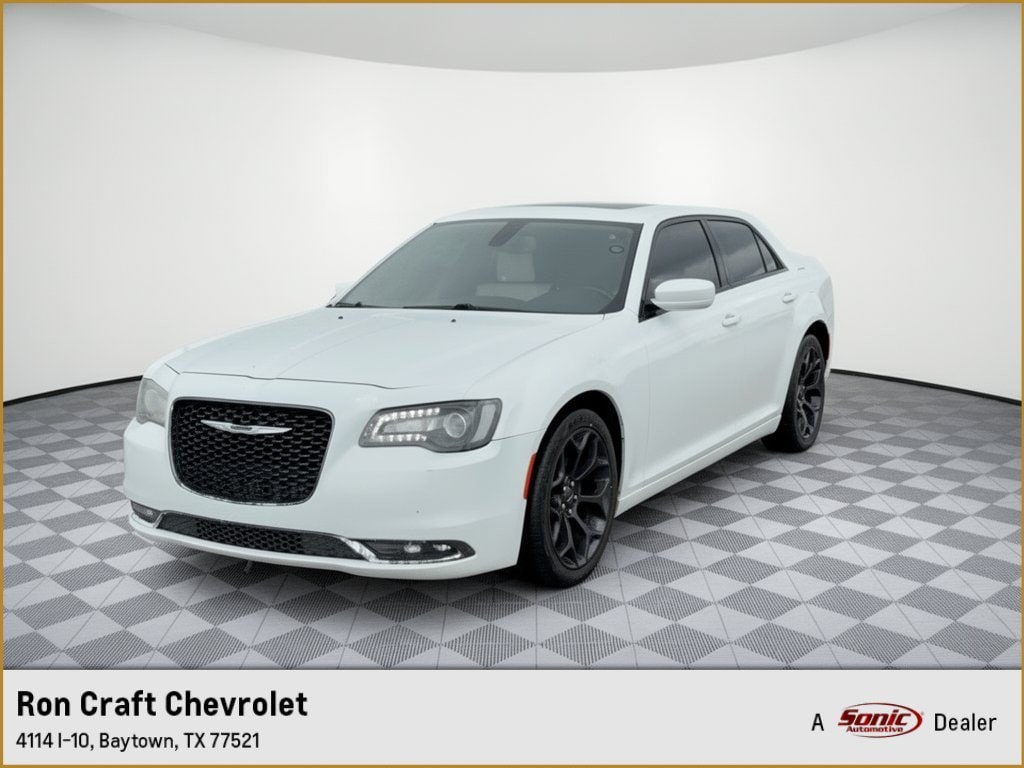 Used 2020 Chrysler 300 300S Sedan