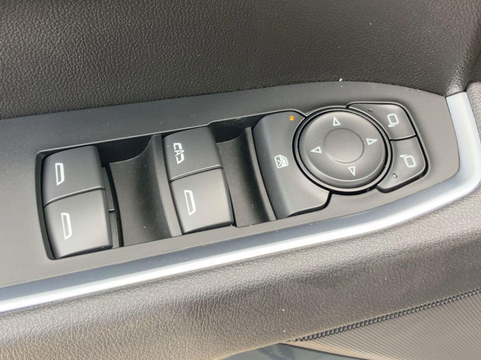 2026 Chevrolet Silverado 1500 LT - Photo 11