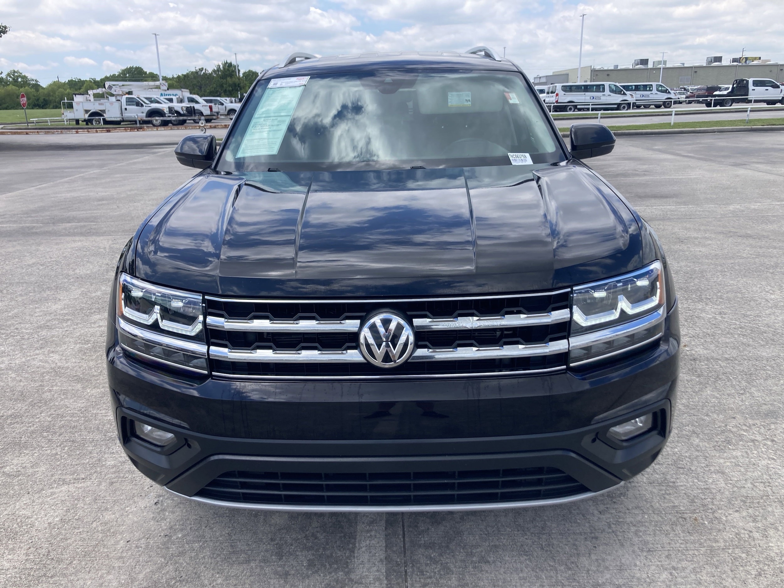 Used 2019 Volkswagen Atlas SE w/Tech with VIN 1V2UR2CA3KC563759 for sale in Baytown, TX