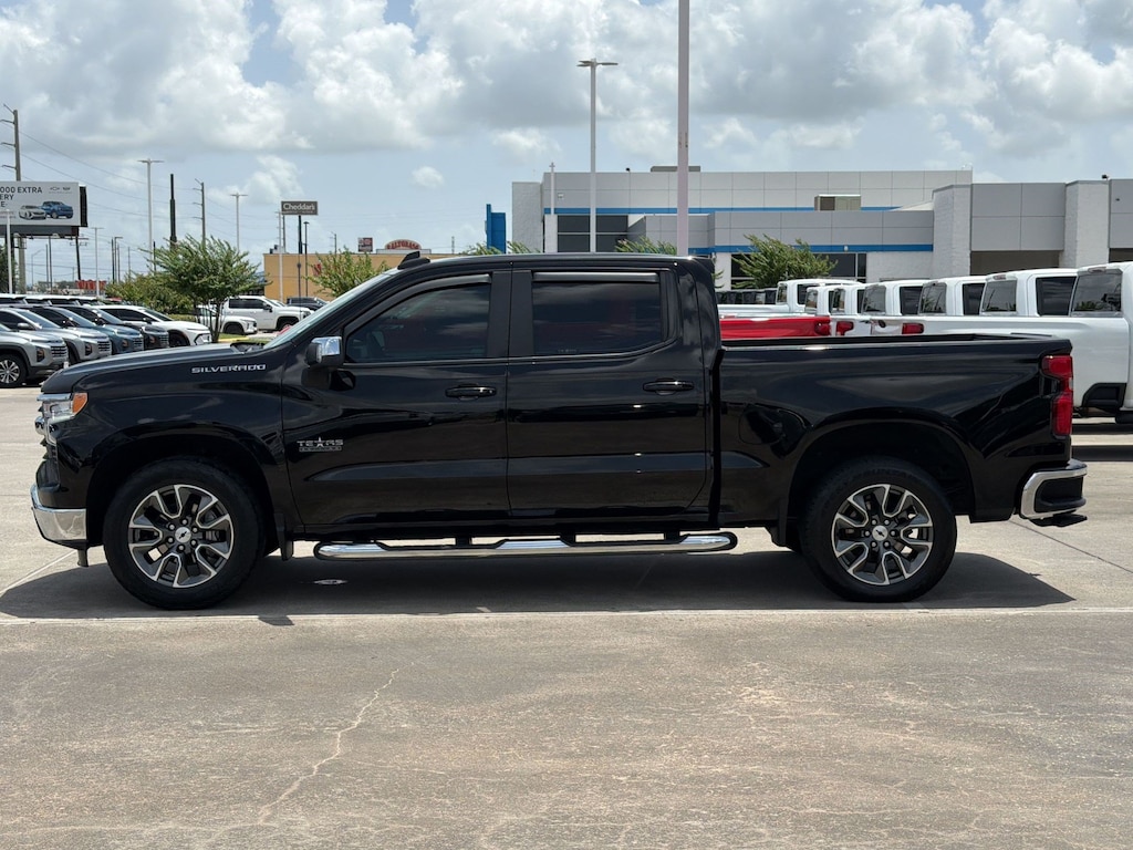 Used 2024 Chevrolet Silverado 1500 LT Truck